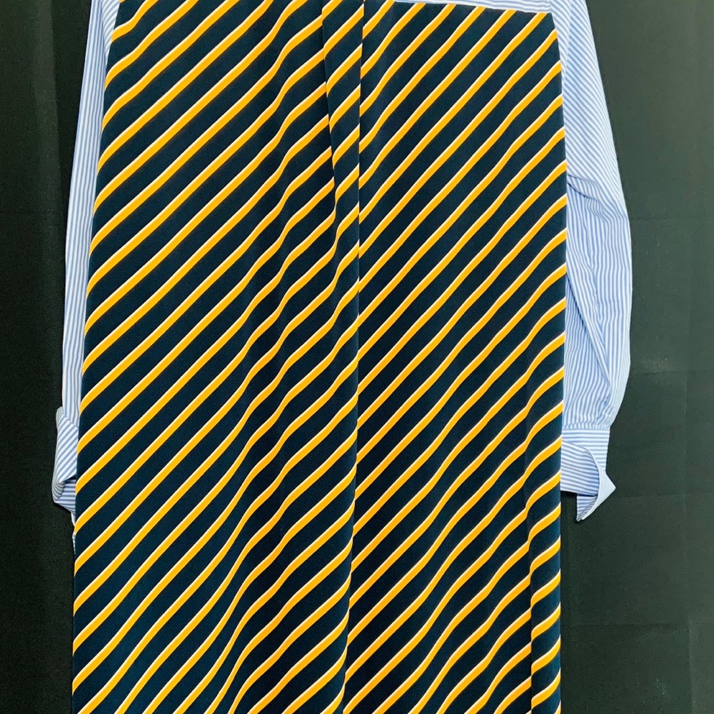 T-shirt dress with long sleeves